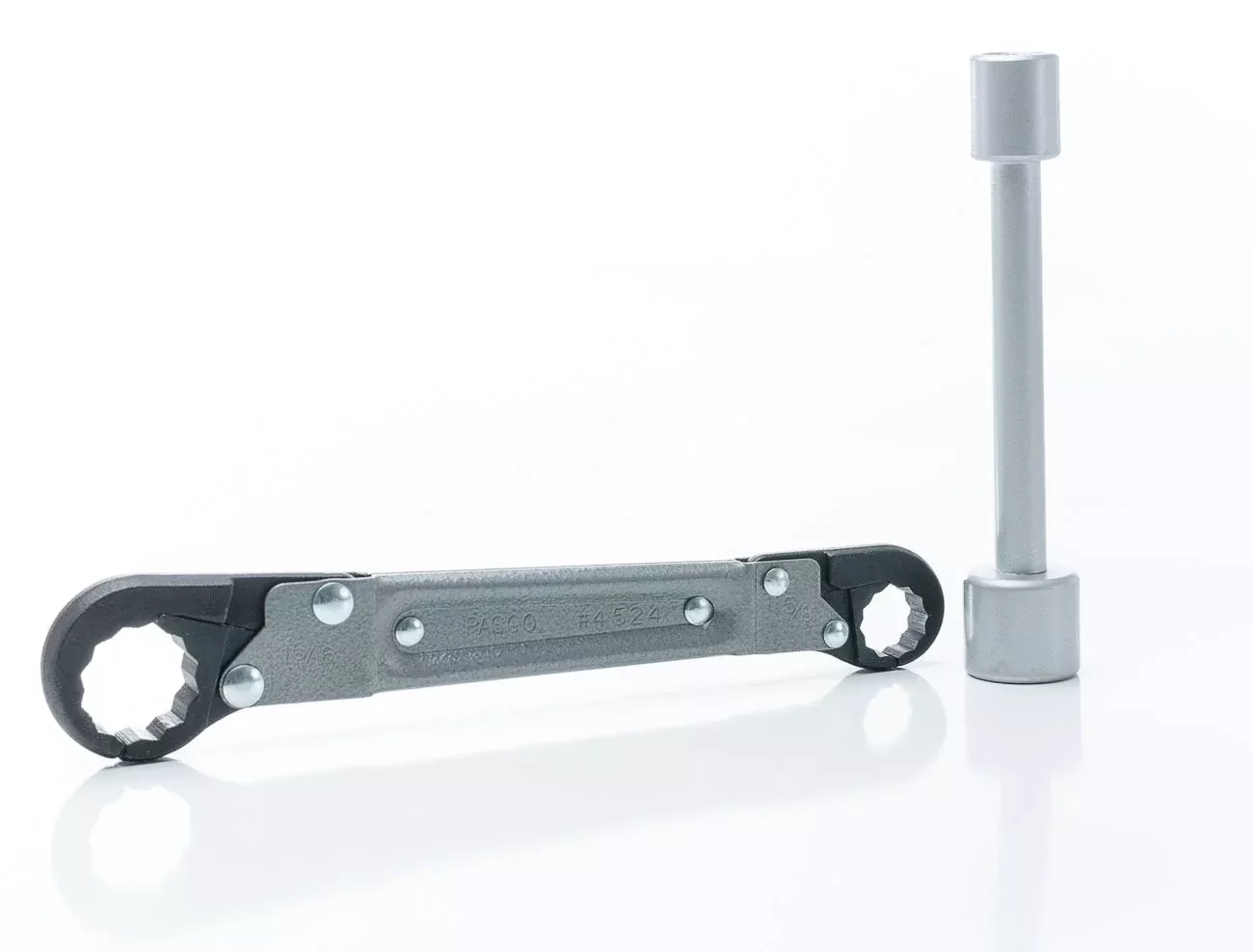 Pasco 4528 Dual Kwik Tite Wrench & Angle-On Wrench Kit