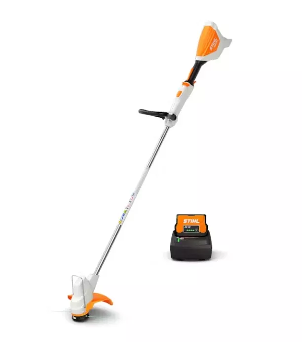 STIHL FSA 57 Battery Trimmer w/AK 10 Battery