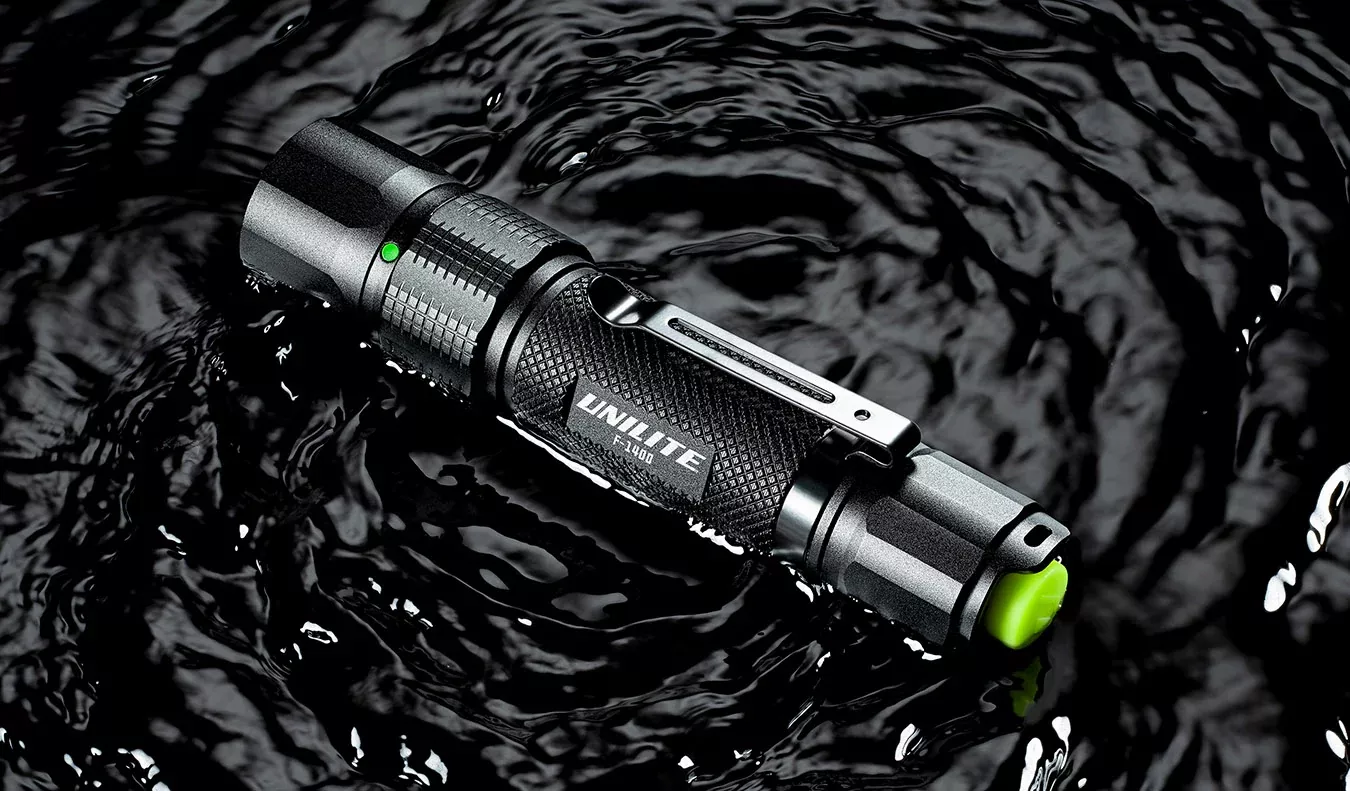 Unilite F-1400 Dual Power Aluminum Flashlight