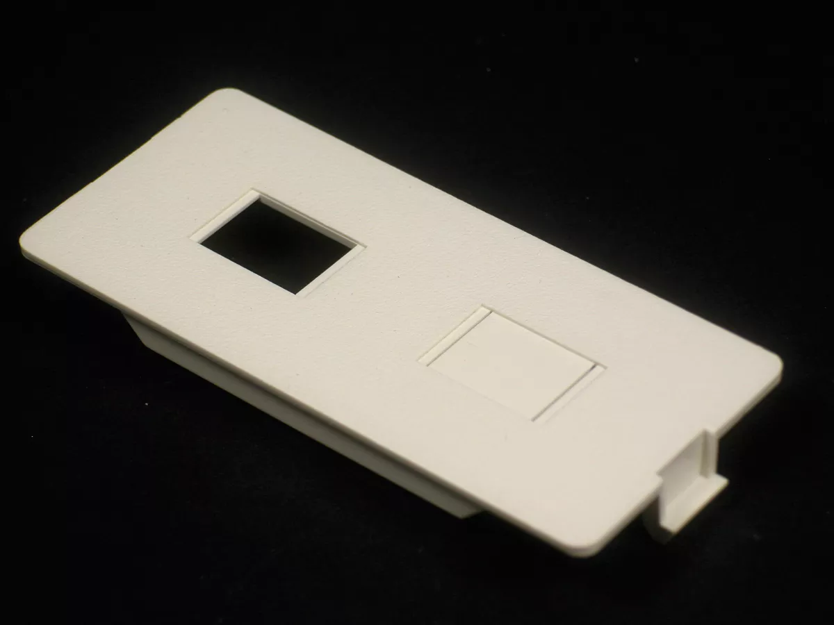 Wiremold 5507RJ-GY Non-Metallic Dual RJ Device Light Gray Plate